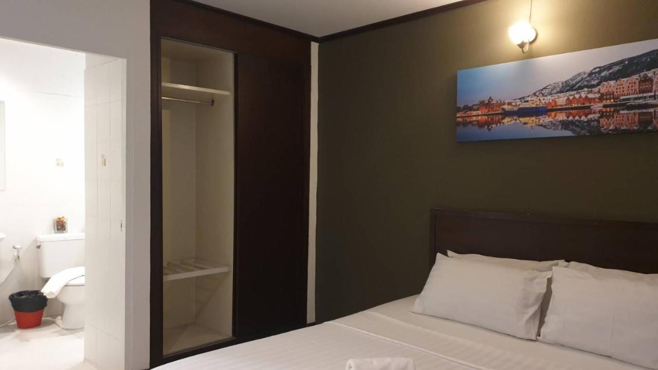 Zen Sukhumvit33 Otel Bangkok Dış mekan fotoğraf